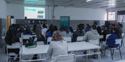 Charla PROMUEVO Escuela 37