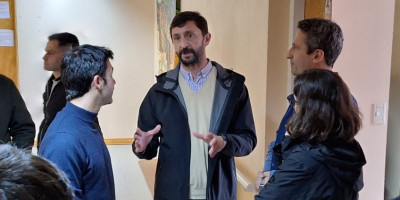 El intendente Ingram acompañó al Gobernador en su visita al Hospital de Trevelin.