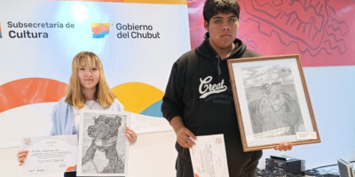 Final de los culturales Chubutenses. Tres jóvenes de Trevelin recibieron premios en dibujo y pintura.
