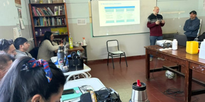 Gestión de Residuos. Charla a personal de Escuela 98.