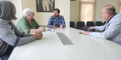 Ingram recibió a jubilados autoconvocados de Trevelin y sus Parajes. Ingram recibió a jubilados autoconvocados de Trevelin y sus Parajes.