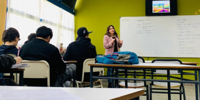 La Secretaria de Turismo de Trevelin, Cintia Figueroa, trazó un balance de las charlas que se brindan en escuelas.