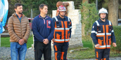 Trevelin celebró el 50° aniversario de sus Bomberos Voluntarios con un emotivo acto.