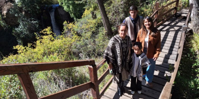 Trevelin dio la bienvenida a la temporada de otoño en las Cascadas Nant y Fall.