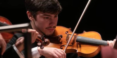 Trevelin reconoció a Francisco Ramírez como Vecino Destacado por su aporte a la cultura.