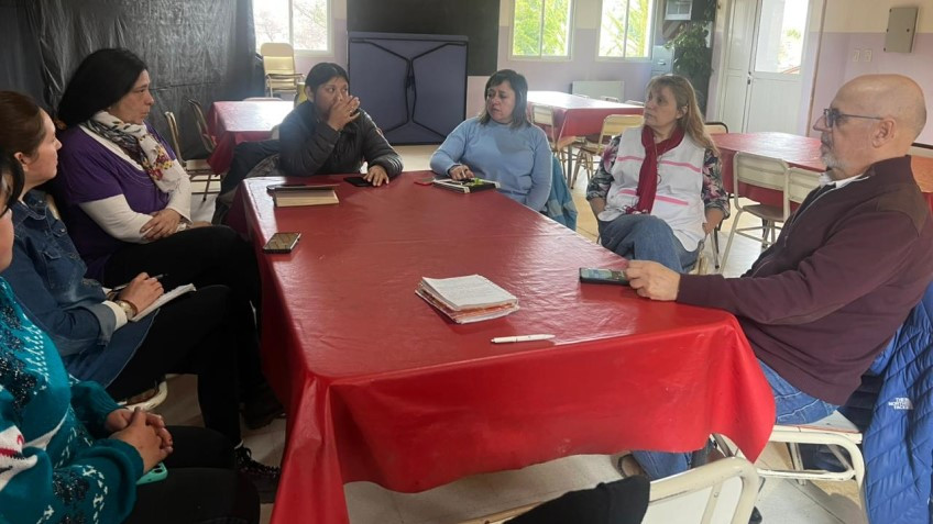 Conmemoran el Día Internacional de la Mujer Originaria con actividades en Lago Rosario y Sierra Colorada.