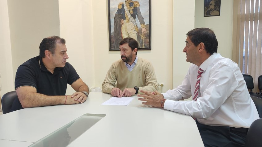 Gestiones para mejorar el acceso a servicios bancarios.