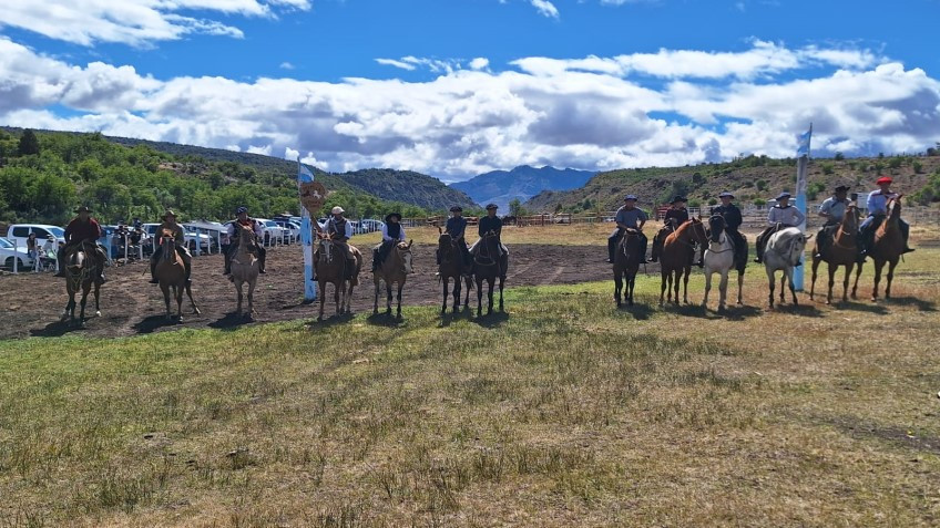 La Fiesta de la Tortilla al Rescoldo volvió a brillar con el acompañamiento de la Municipalidad de Trevelin.