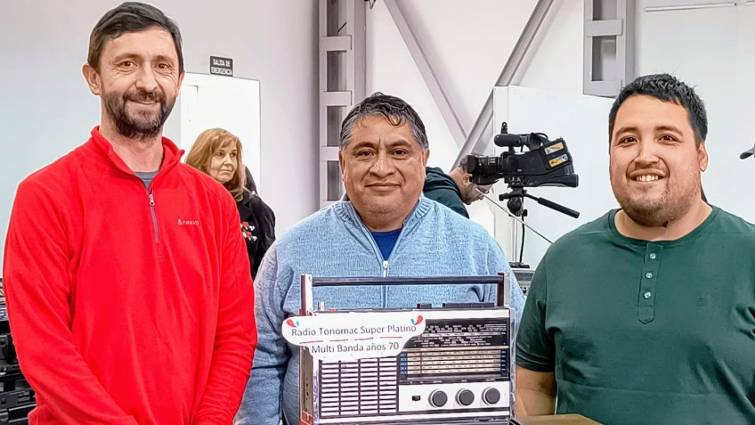 La radio municipal FM del Valle homenajeó a la radiodifusión en su día.