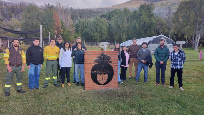 Parque Los Alerces. Ingram participó de festejos por los 20 años del vivero de la escuela 25.