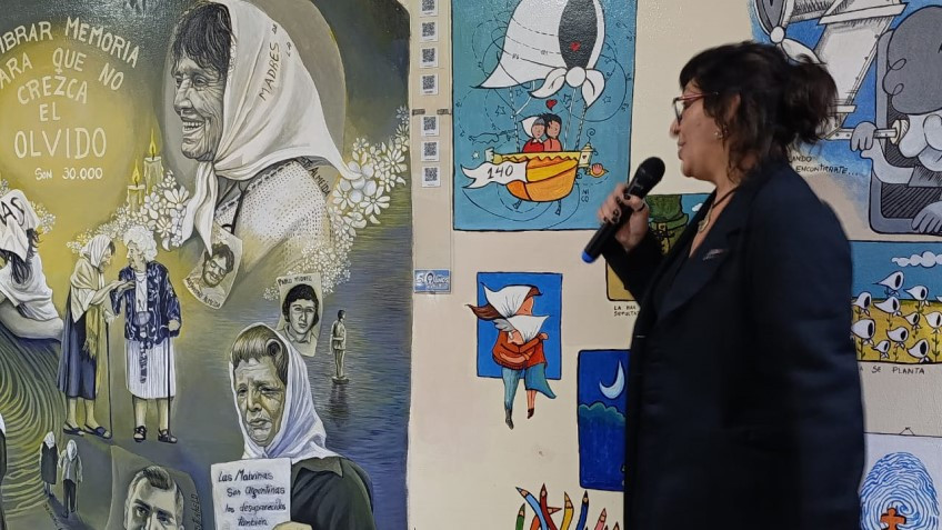 Presentación del mural Nudo en la Garganta.