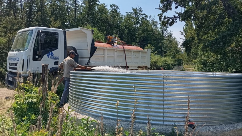 Prevención de incendios: Finalizó la construcción de tanques australianos.