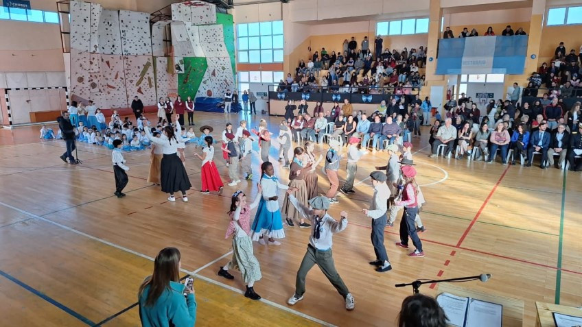 Trevelin conmemoró el Día de la Revolución de Mayo y el Primer Gobierno Patrio.