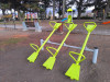 Finalizó la instalación de nuevos juegos y luminarias en plaza Coronel Fontana.