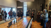 Ingram participó de la inauguración de la muestra Arte y Vino.